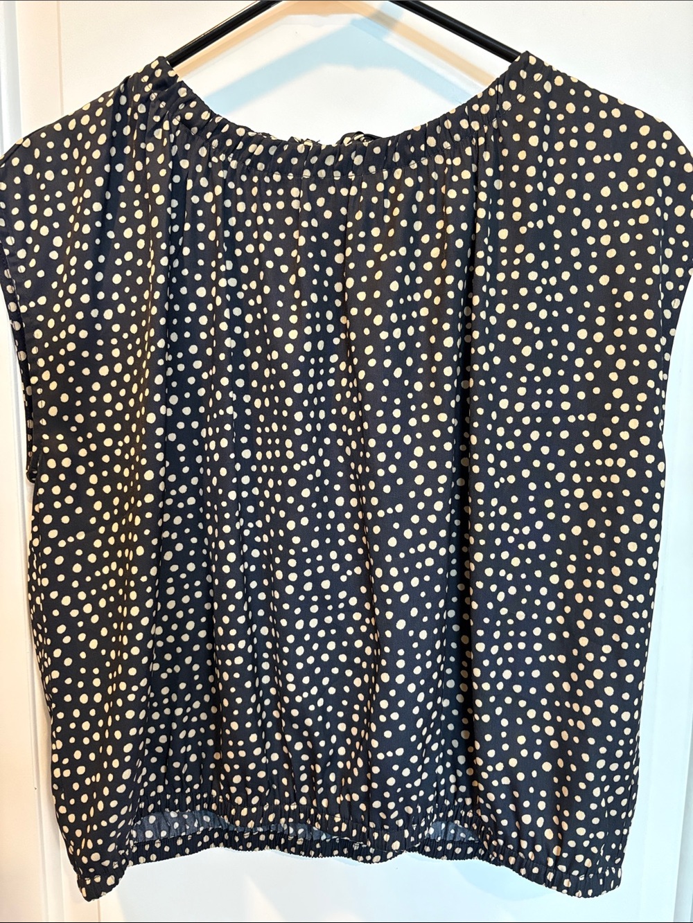Women’s Black Polka Dot Sleeveless Blouse LOFT